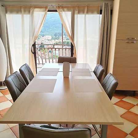 Vanilla Skay Stari Grad (Hvar)